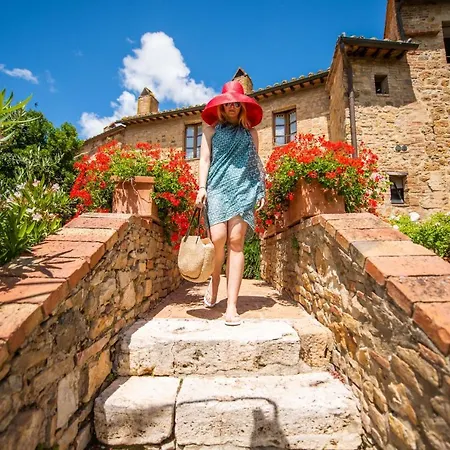 Boutique Liberty - Dependance - Borgo Capitano Collection - Diffuso 4* San Quirico d'Orcia