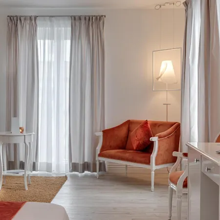 Liberty Boutique - Borgo Capitano Collection 4*