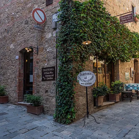 Liberty Boutique - Borgo Capitano Collection San Quirico d'Orcia