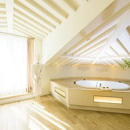 Liberty Boutique - Borgo Capitano Collection Hotel San Quirico d'Orcia