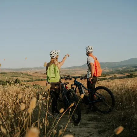 Liberty Boutique - Borgo Capitano Collection 4*