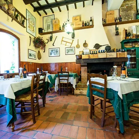 Boutique Liberty - Dependance - Borgo Capitano Collection - Diffuso San Quirico dʼOrcia